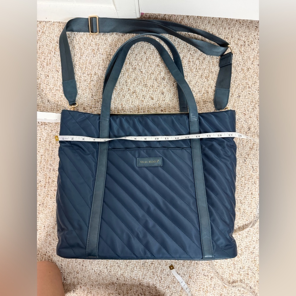 Vilah Bloom Quilted Nylon Tote Navy New without tag - Picture 12 of 13